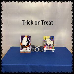 Peanuts Spooky Snoopy Pillow & 40" x 50" Throw Blanket Set, & Trick or Treat Bag